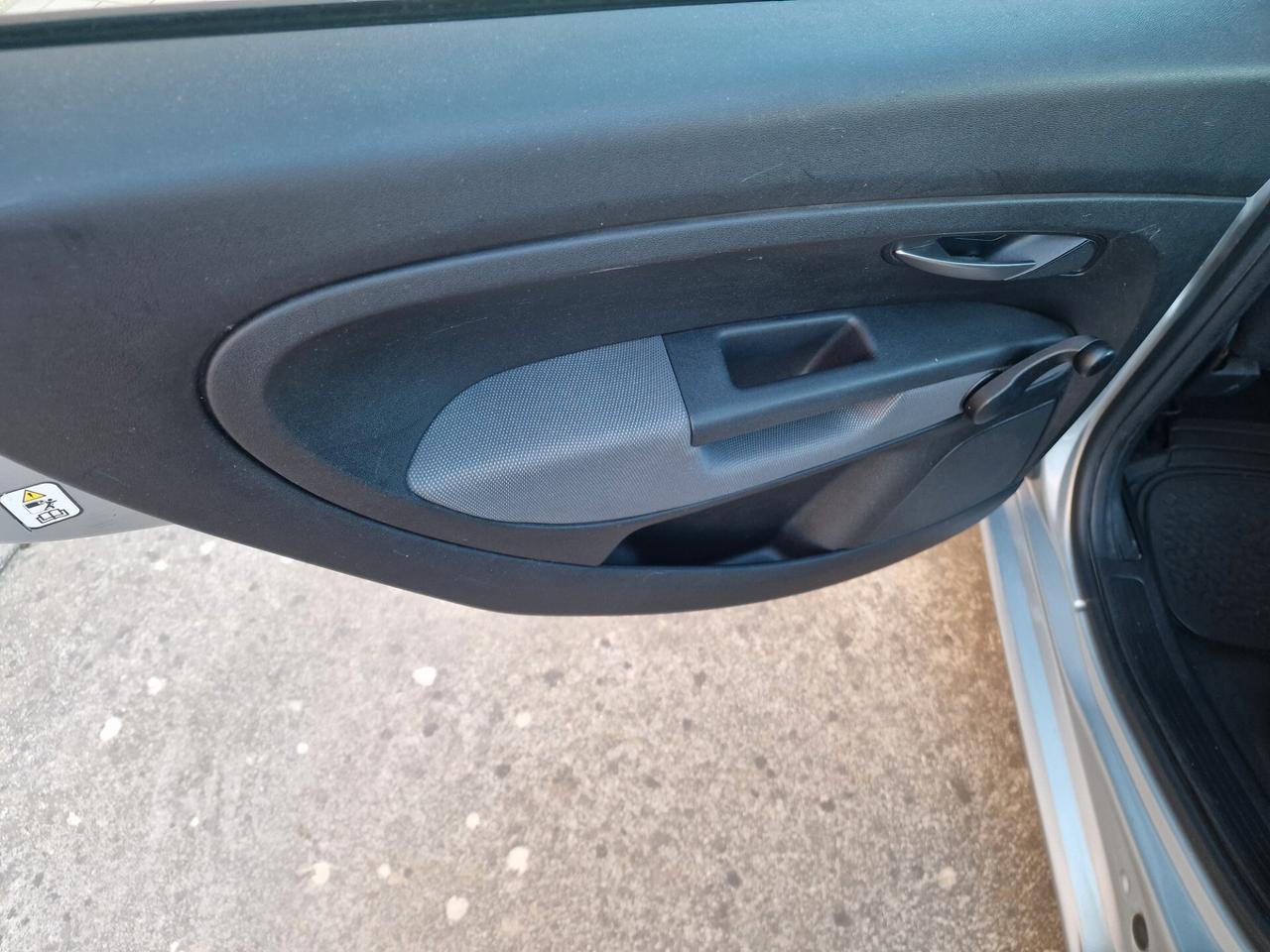 Fiat Grande Punto 1.4 5 porte Dynamic Natural Power