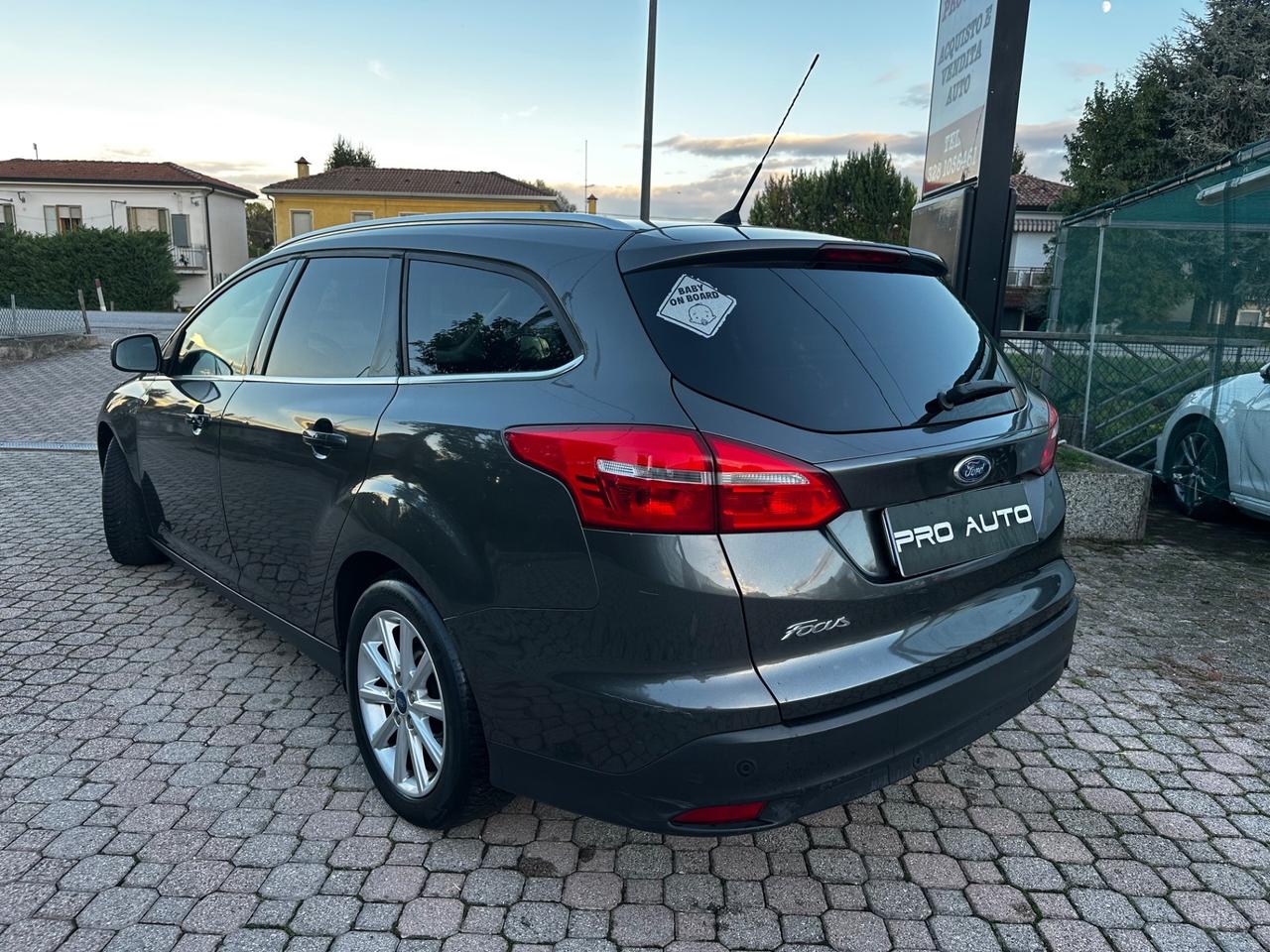 Ford Focus 1.6 120 CV GPL SW Plus