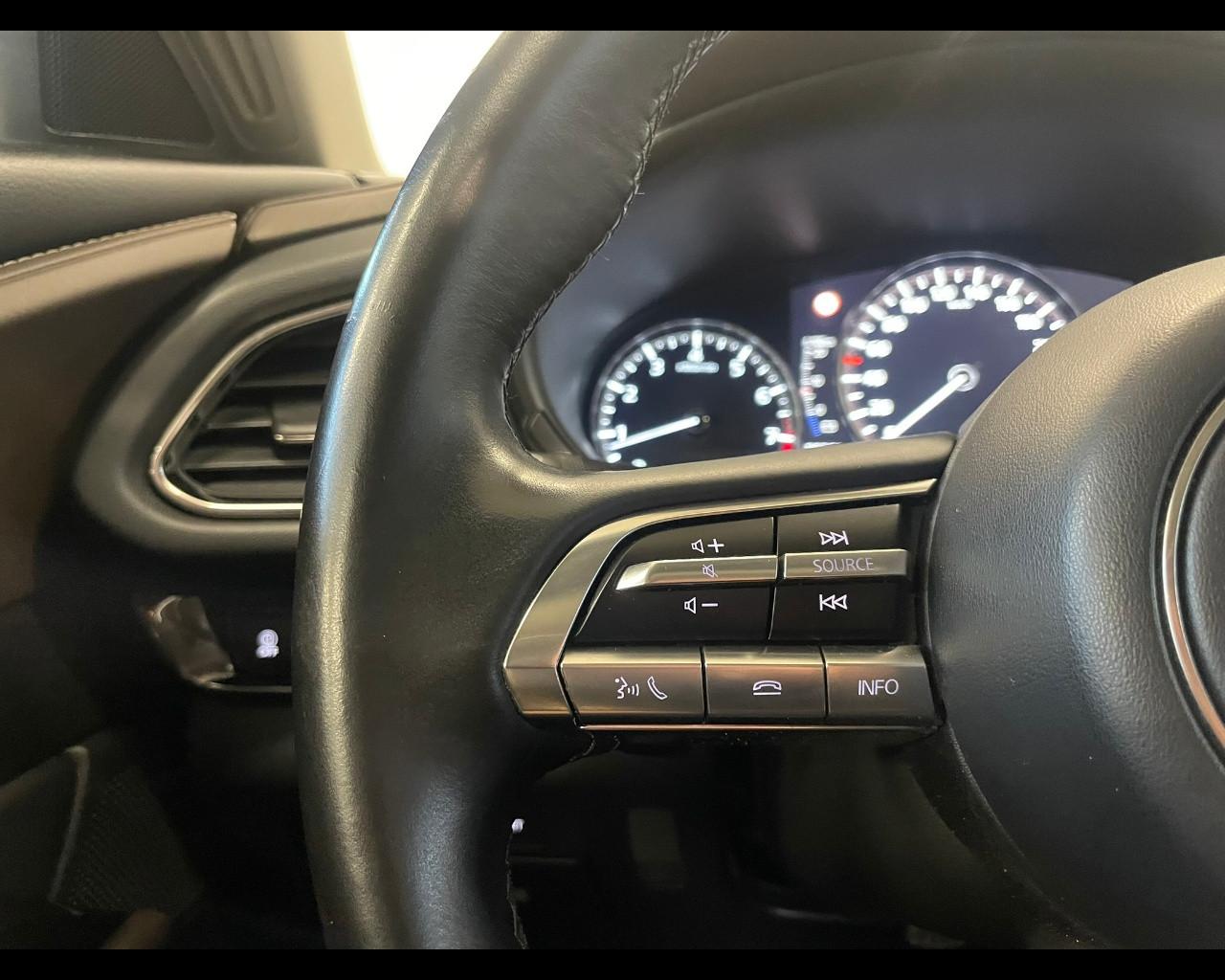 MAZDA CX-30 - 2.0L e-Skyactiv-X M Hybrid 2WD Exclusive