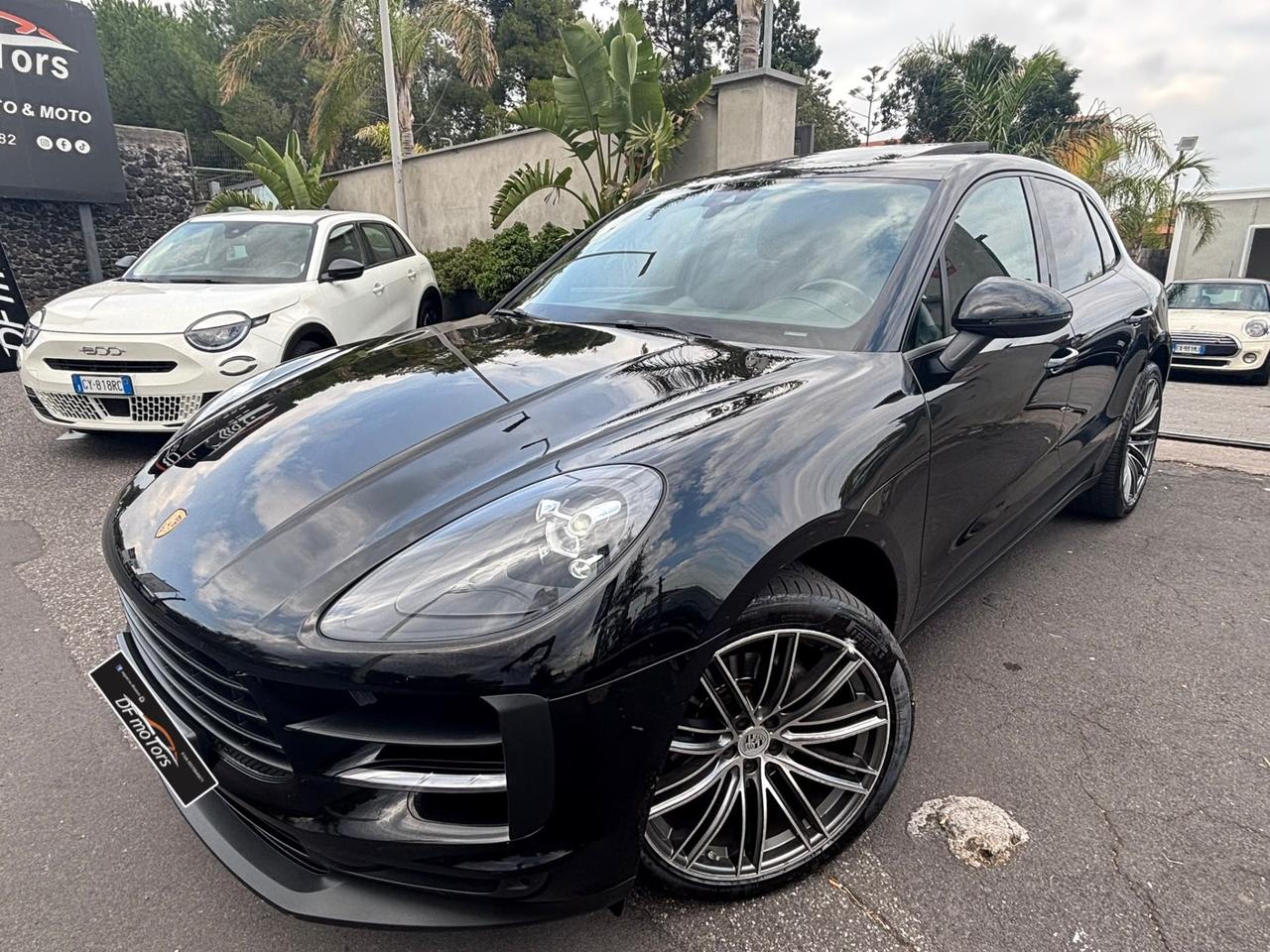 Porsche Macan 2.0-2021