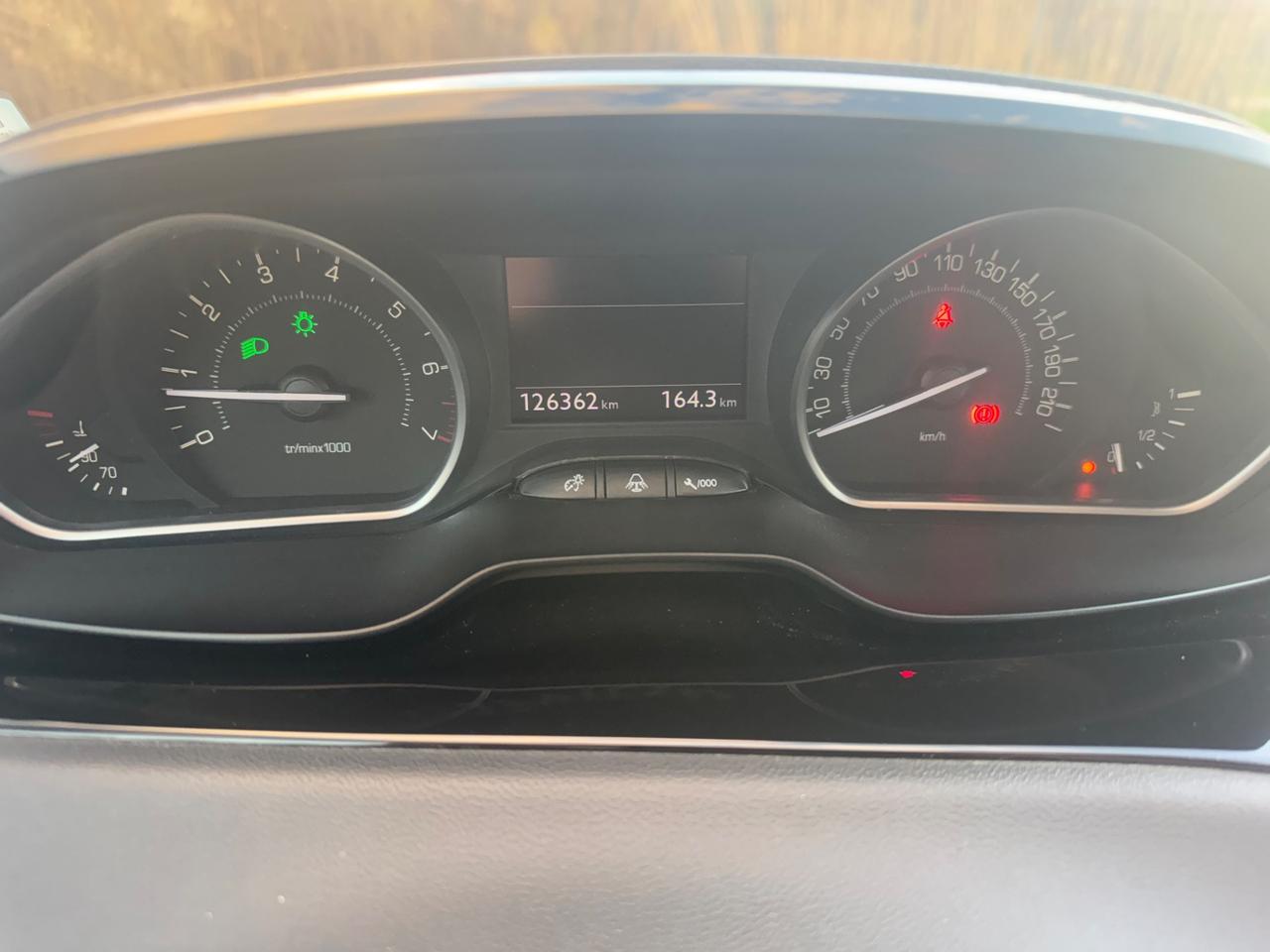 Peugeot 208 1.2 VTi 82 CV 5 porte Allure