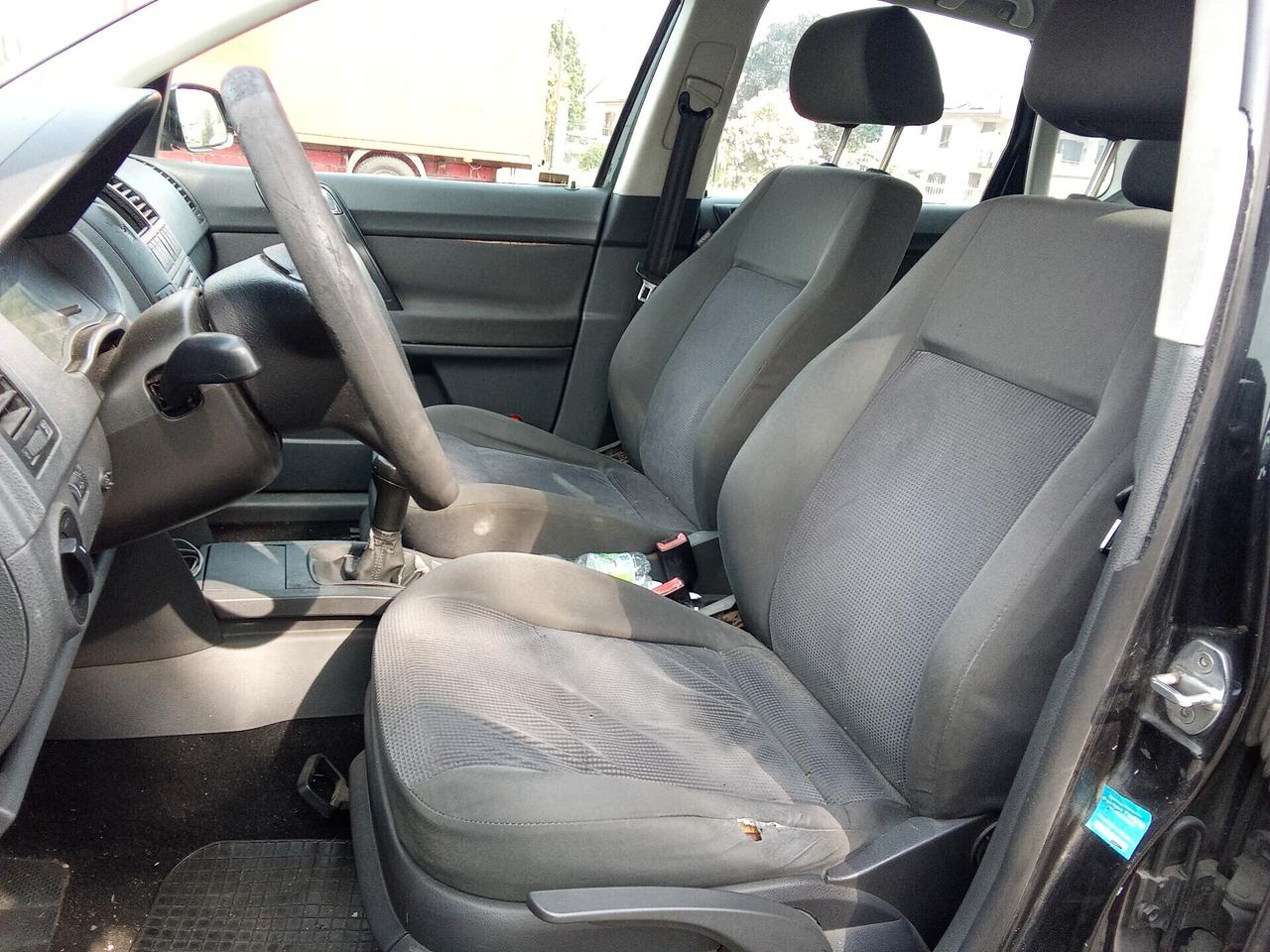 Volkswagen Polo 1.2/70CV 12V 5p. Comfortline