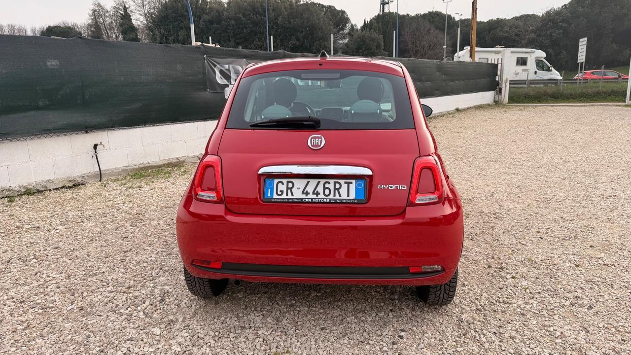 Fiat 500 1.0 Hybrid Red