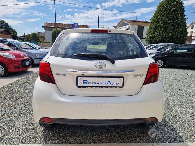 TOYOTA Yaris 1.3 100 Cv 5 porte *Euro6*