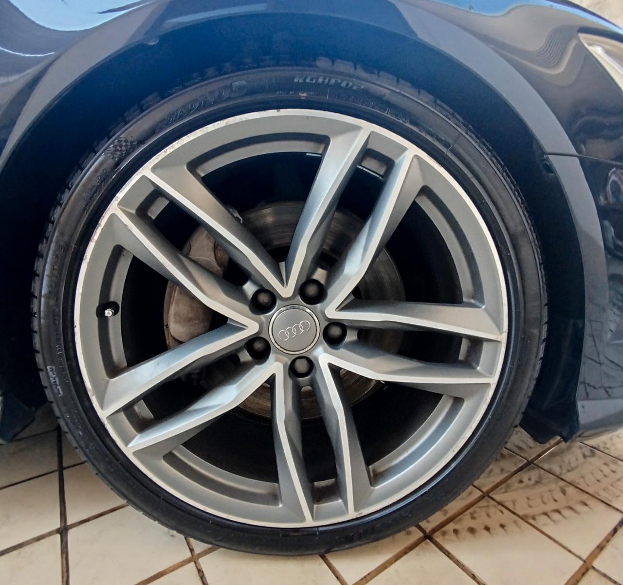 Audi A6 3.0 TDI S tronic S Line 272cv