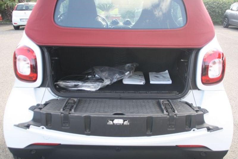 smart fortwo fortwo EQ Passion CABRIO