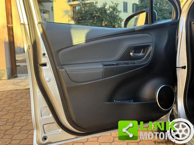 TOYOTA Yaris 1.5 Hybrid 5 porte Style