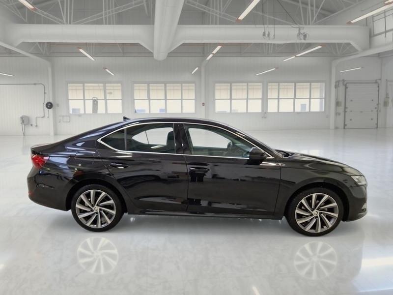 SKODA OCTAVIA 2.0 TDI EVO 110KW STYLE DSG 5 PORTE BERLINA