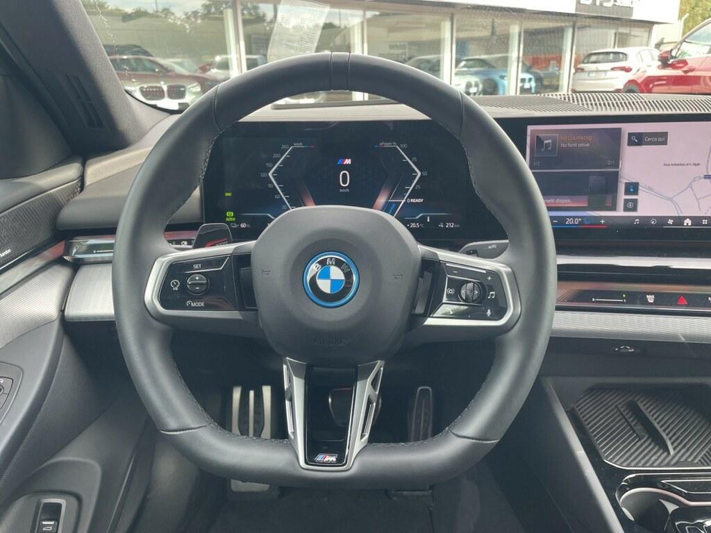 BMW i5 Berlina Msport eDrive40