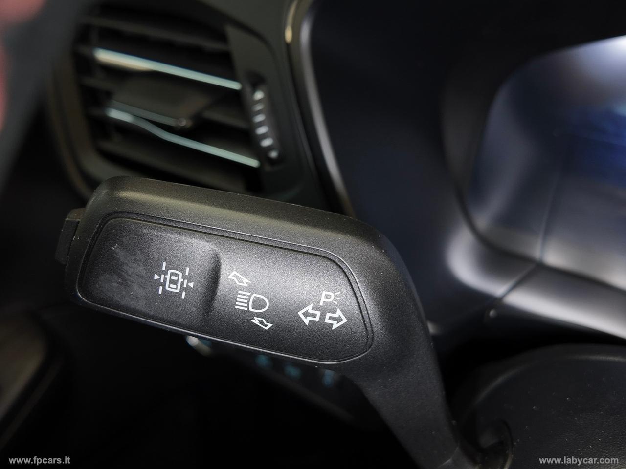 FORD Kuga 1.5 EcoBl. 120CV aut. 2WD ST-Line X