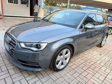Audi A3 Sportback 1.6 TDI Ambition - GARANZIA