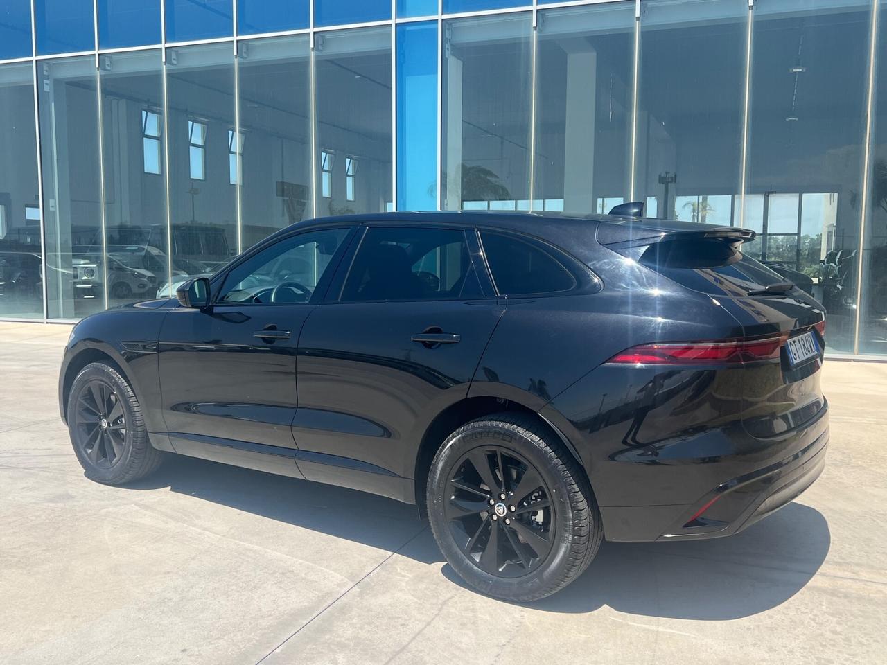 Jaguar F-Pace 2.0 D 163 CV AWD aut. R-Dynamic S - Anticipo €12.600 Noleggio no Scoring