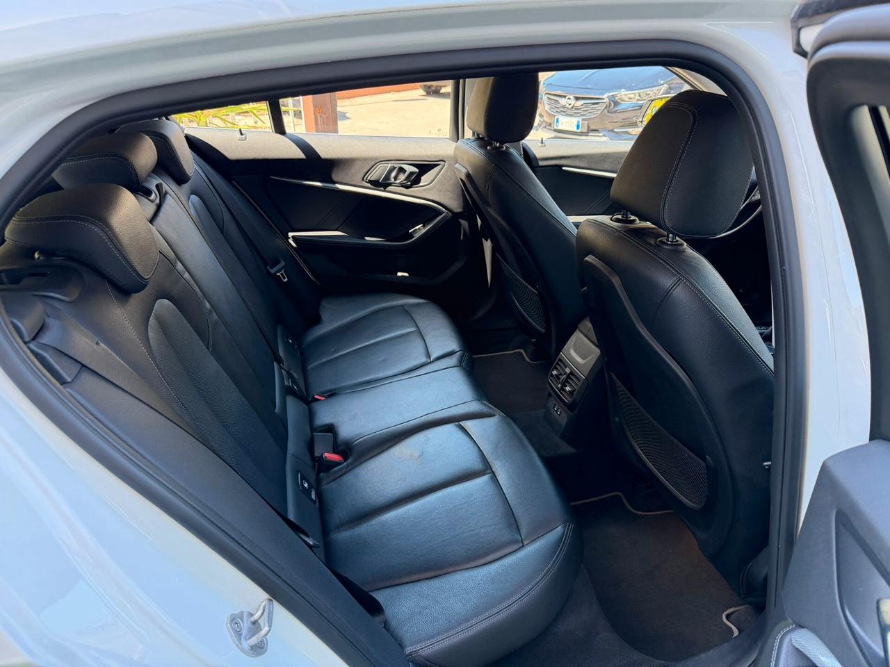 Bmw 116d 5p. Sport cambio manuale