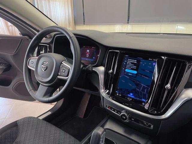 VOLVO V60 2.0 B4 CORE AUTO