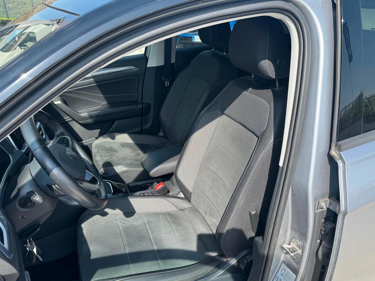VOLKSWAGEN T ROC 2.0 DIESEL 150CV AUTOMATICA