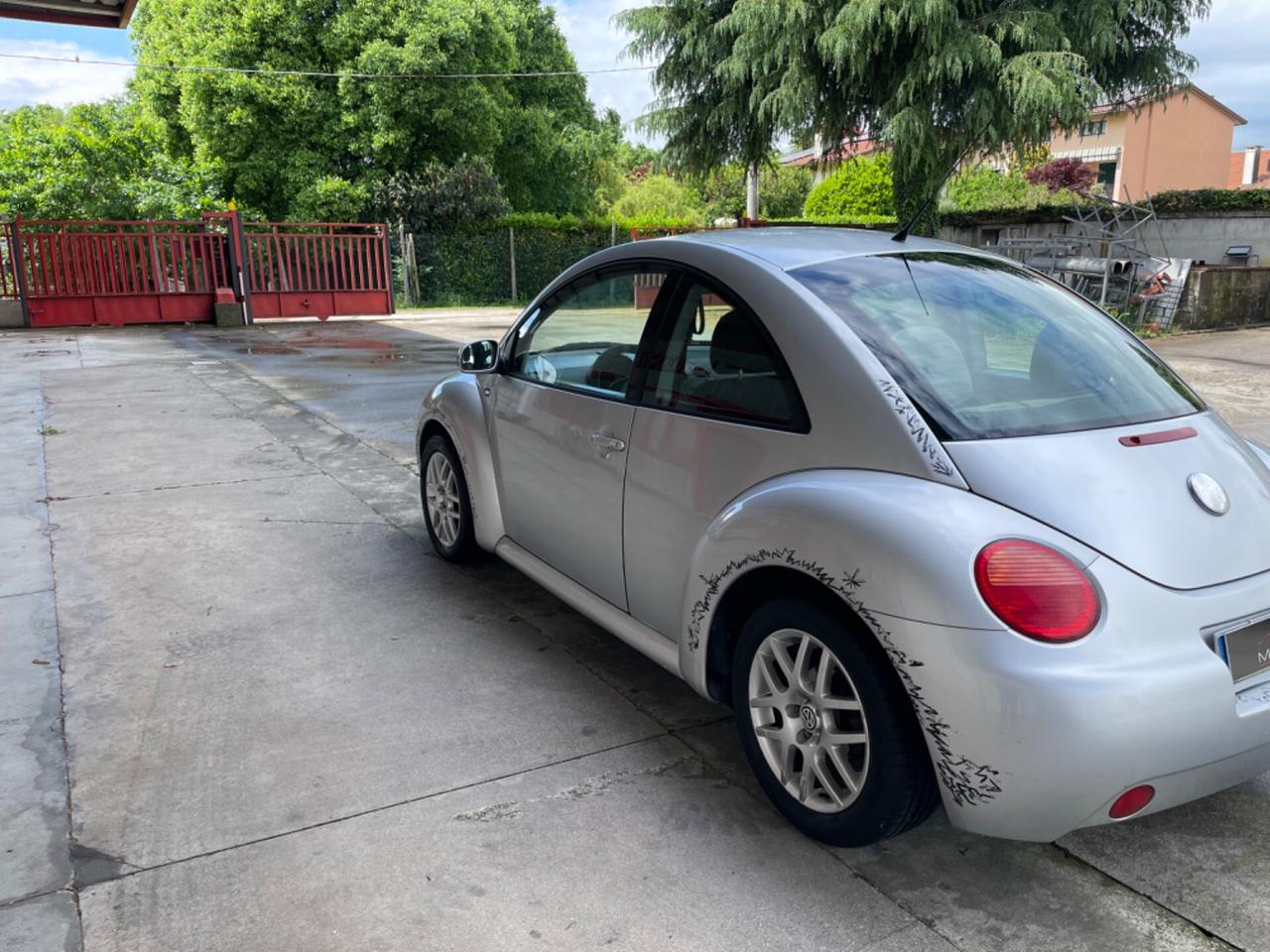 Volkswagen New Beetle 1.6