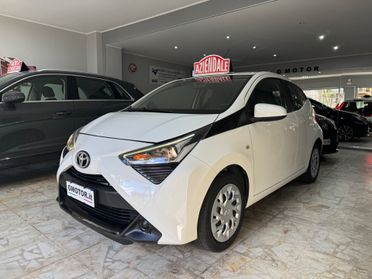 Toyota Aygo Connect 1.0 72CV 5p x-business