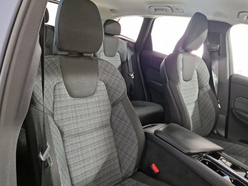 VOLVO XC60 B4 D automatico Core