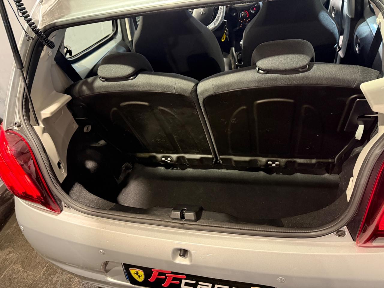 Peugeot 108 VTi 68 5 porte Allure TOP!
