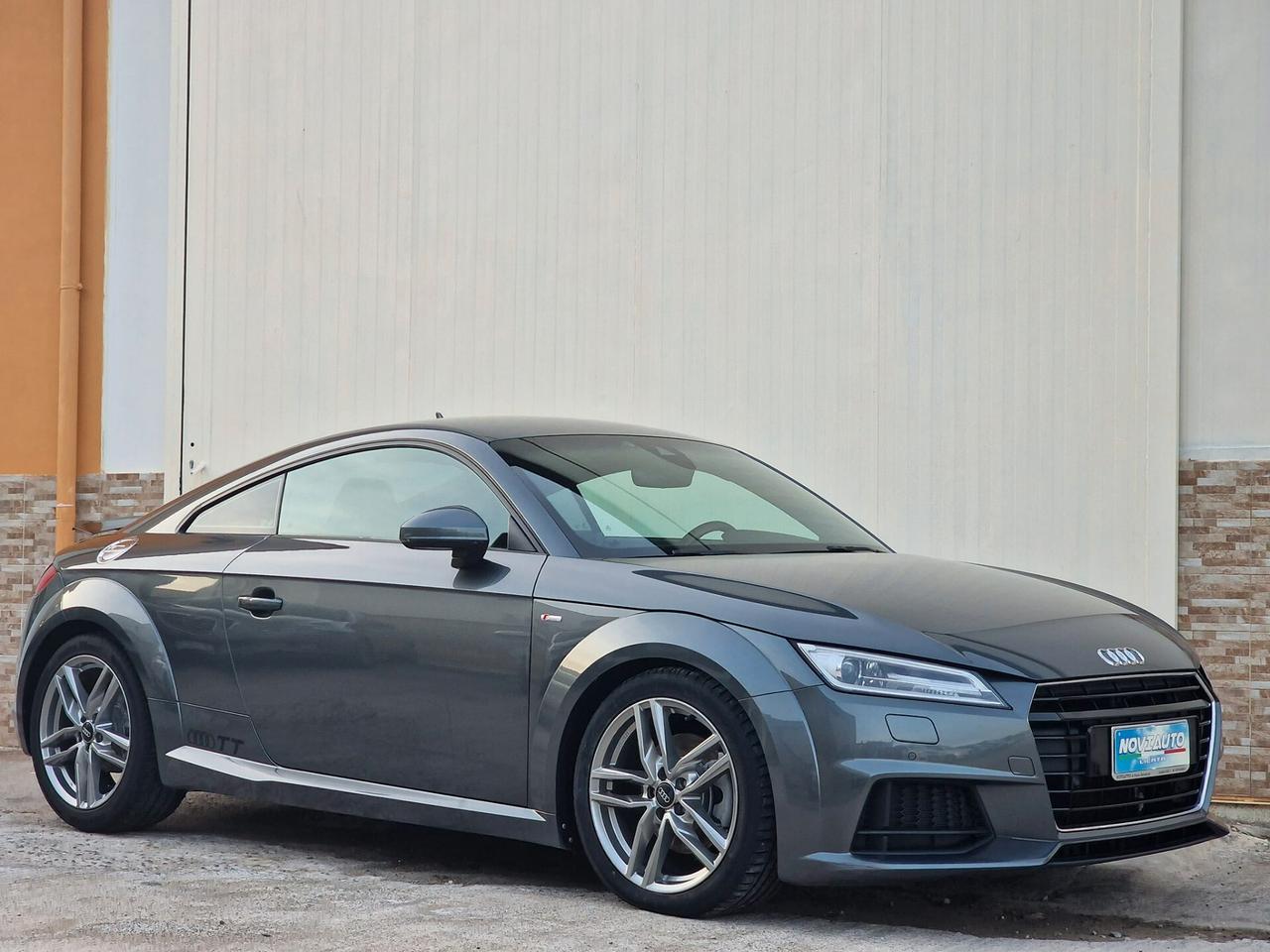 Audi TT Coupé 2.0 TDI ultra S line