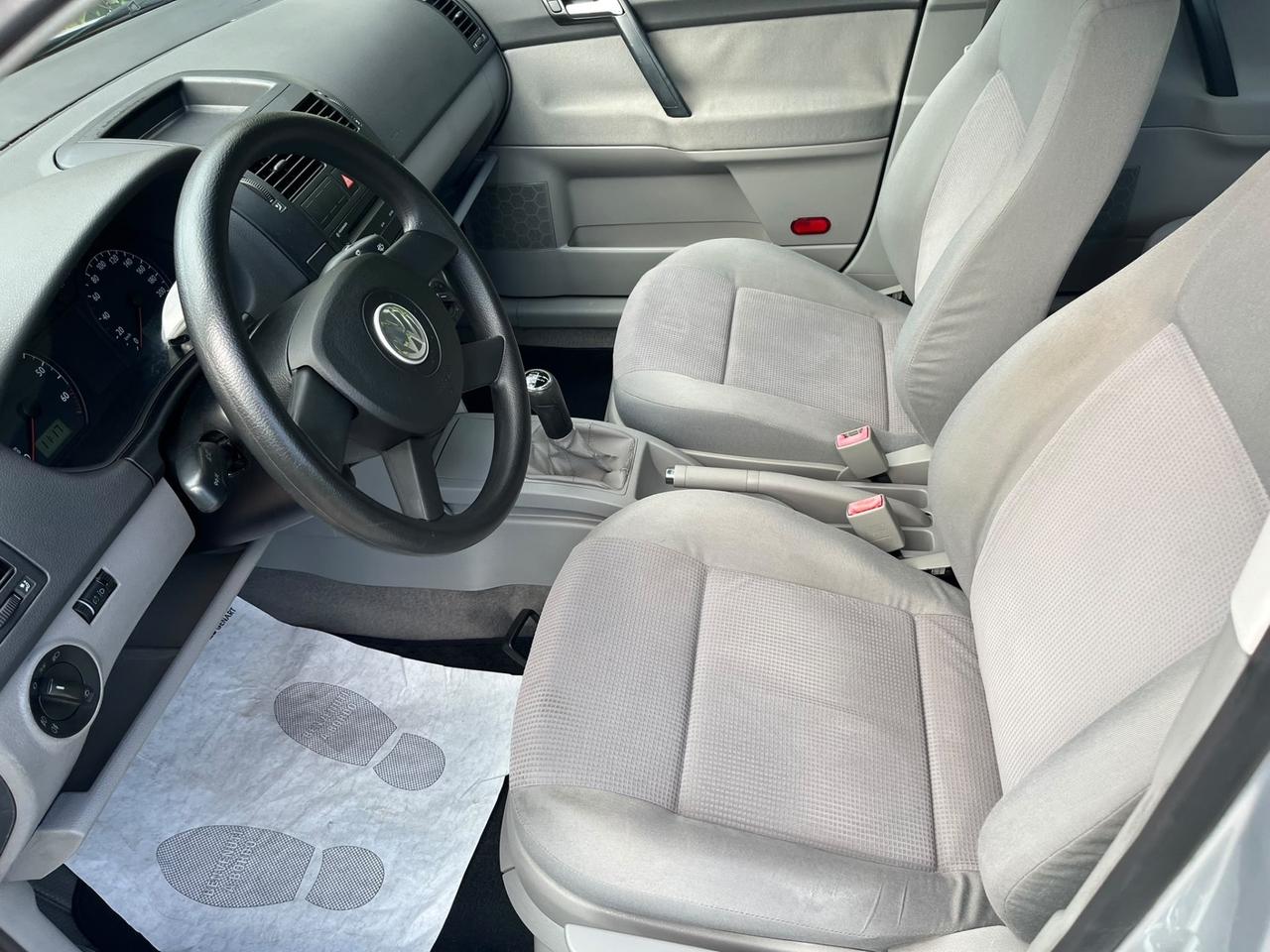Volkswagen Polo 1.4 16V 5p. Comfortline