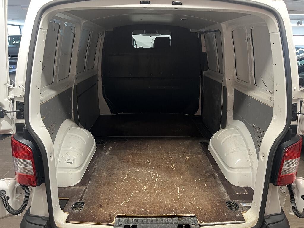 Volkswagen Transporter T5 2.0 TDI corto