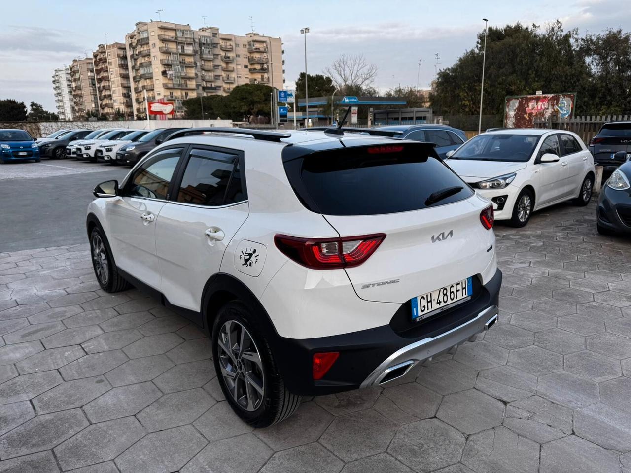 KIA STONIC 1.0 GTLINE 100CV MHEV 2022 FULL OPTIONAL