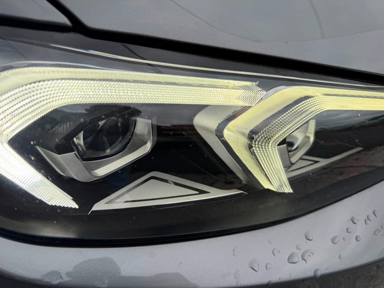 BMW 318 Touring 318i Touring auto / KM CERTIFICATI