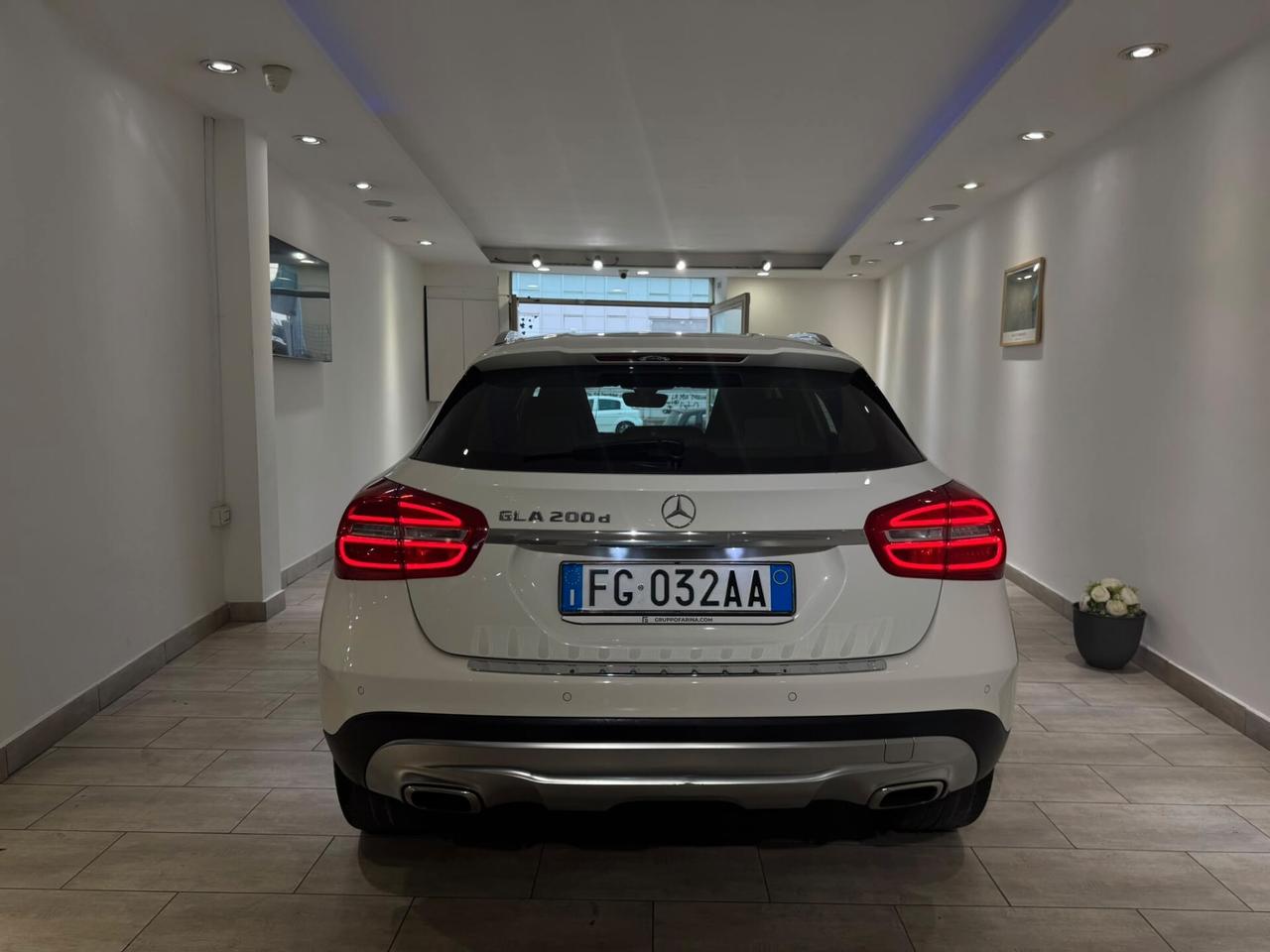 MERCEDES-BENZ GLA 200 d Automatic Premium – Soli 107.000 km – Pedane Off-Road