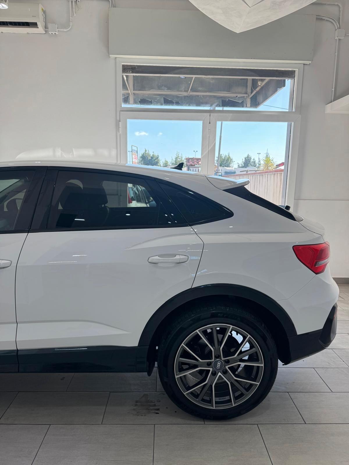 Audi Q3 35 TDI quattro S tronic line edition