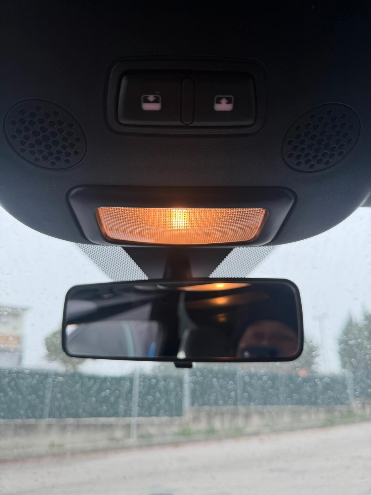 Fiat 500 C 1.0 Hybrid Hey Google