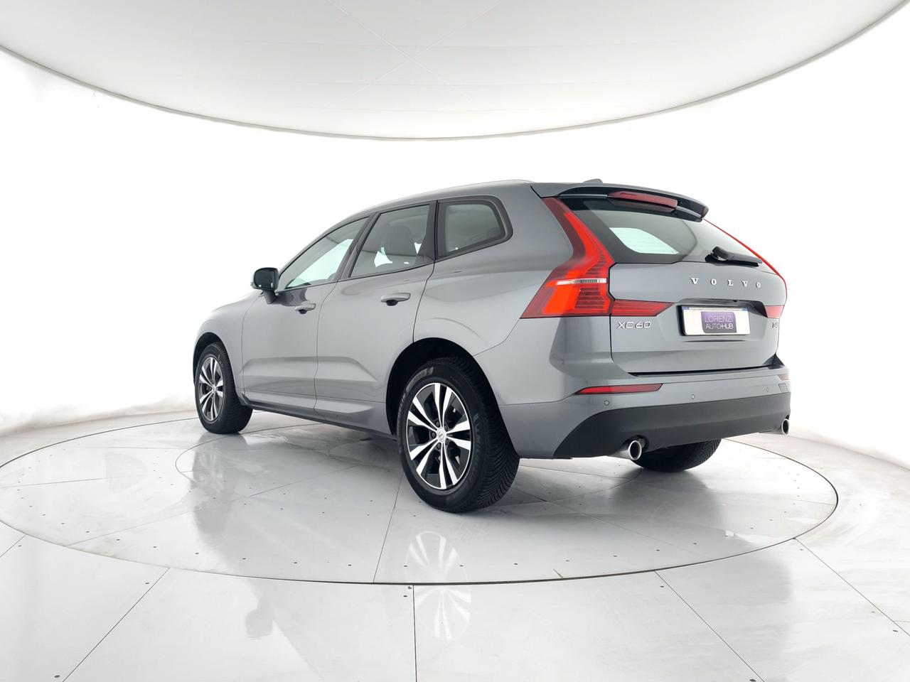 VOLVO XC60 2.0 b4 Momentum Pro awd auto CAMERA+APP CONNECT