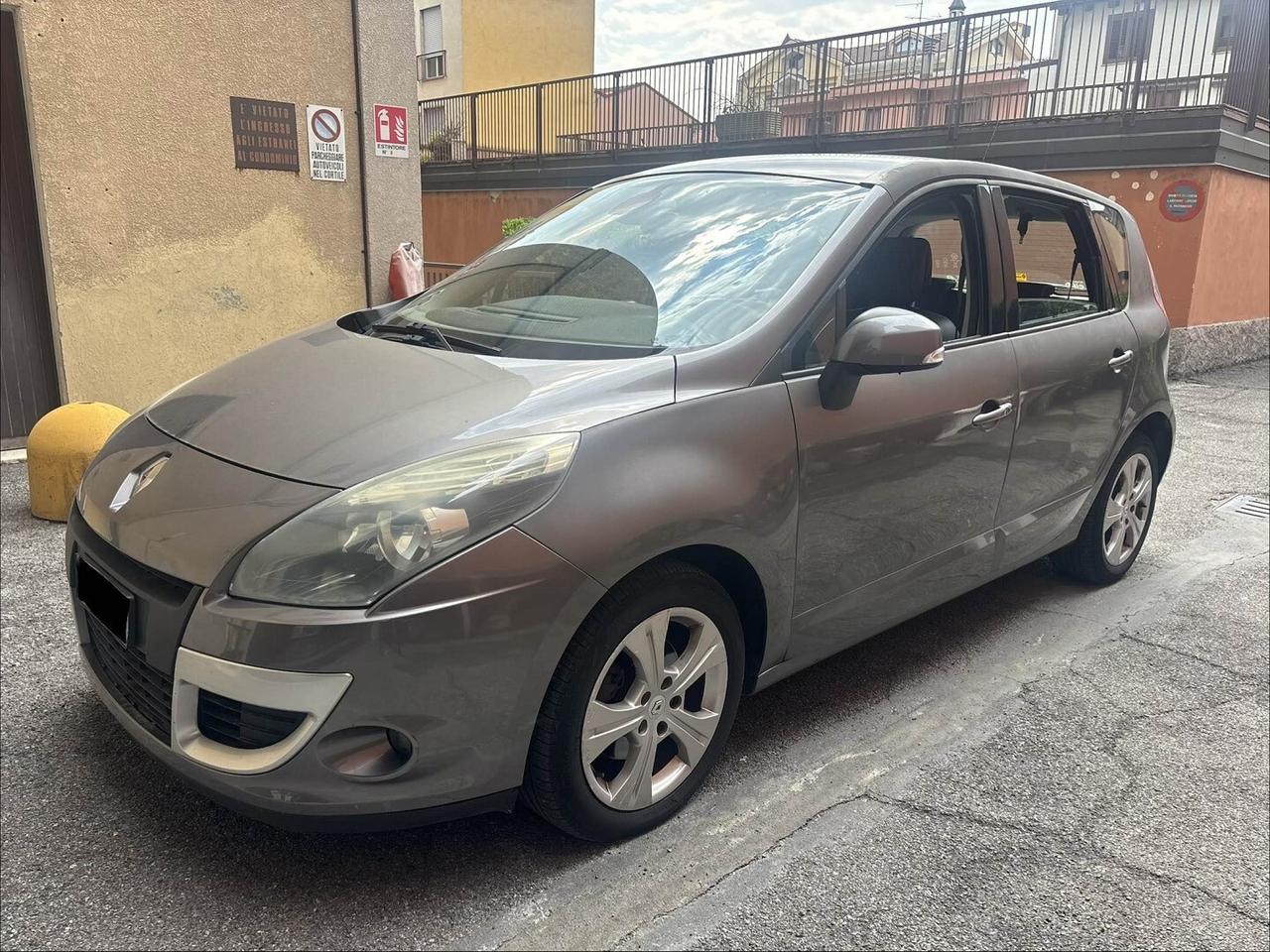 Renault Scenic 1.5 dci X-MOD