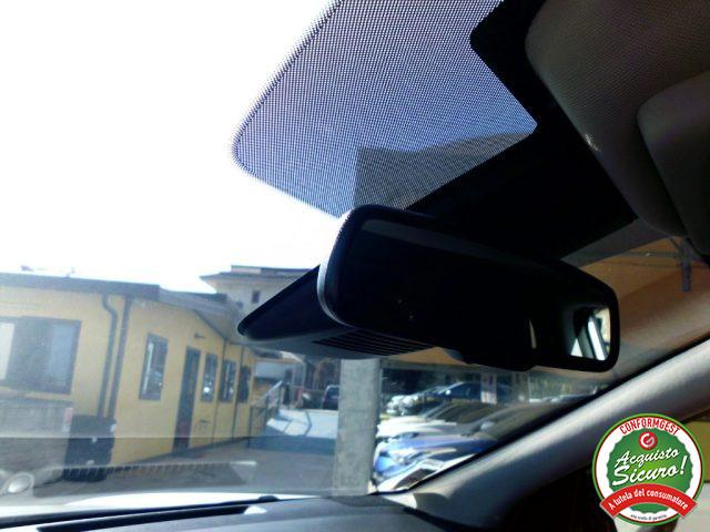 NISSAN Qashqai 1.6 dCi 2WD XTronic Tekna