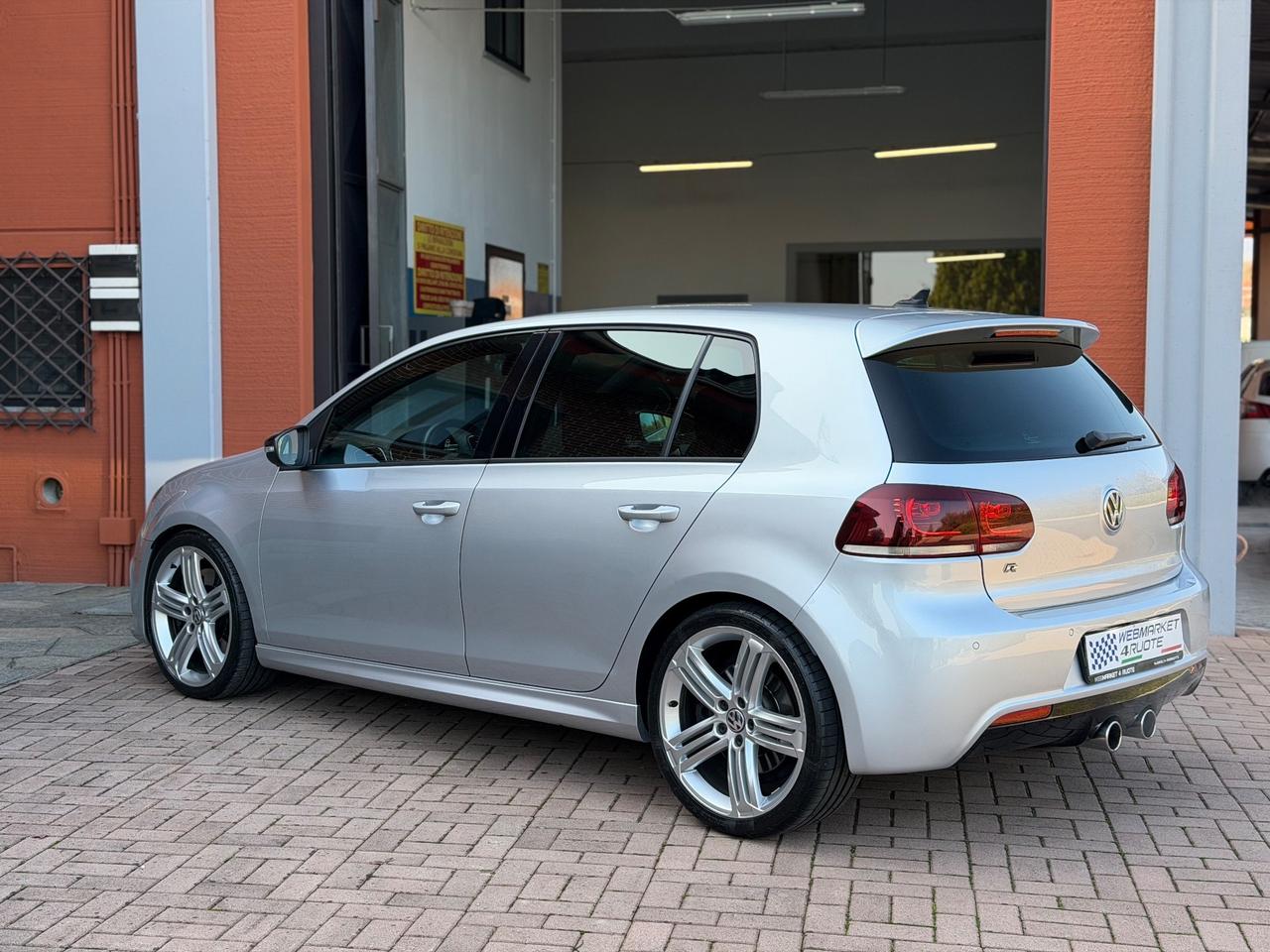 Volkswagen Golf 2.0 TSI 4mot. DSG 5p. R