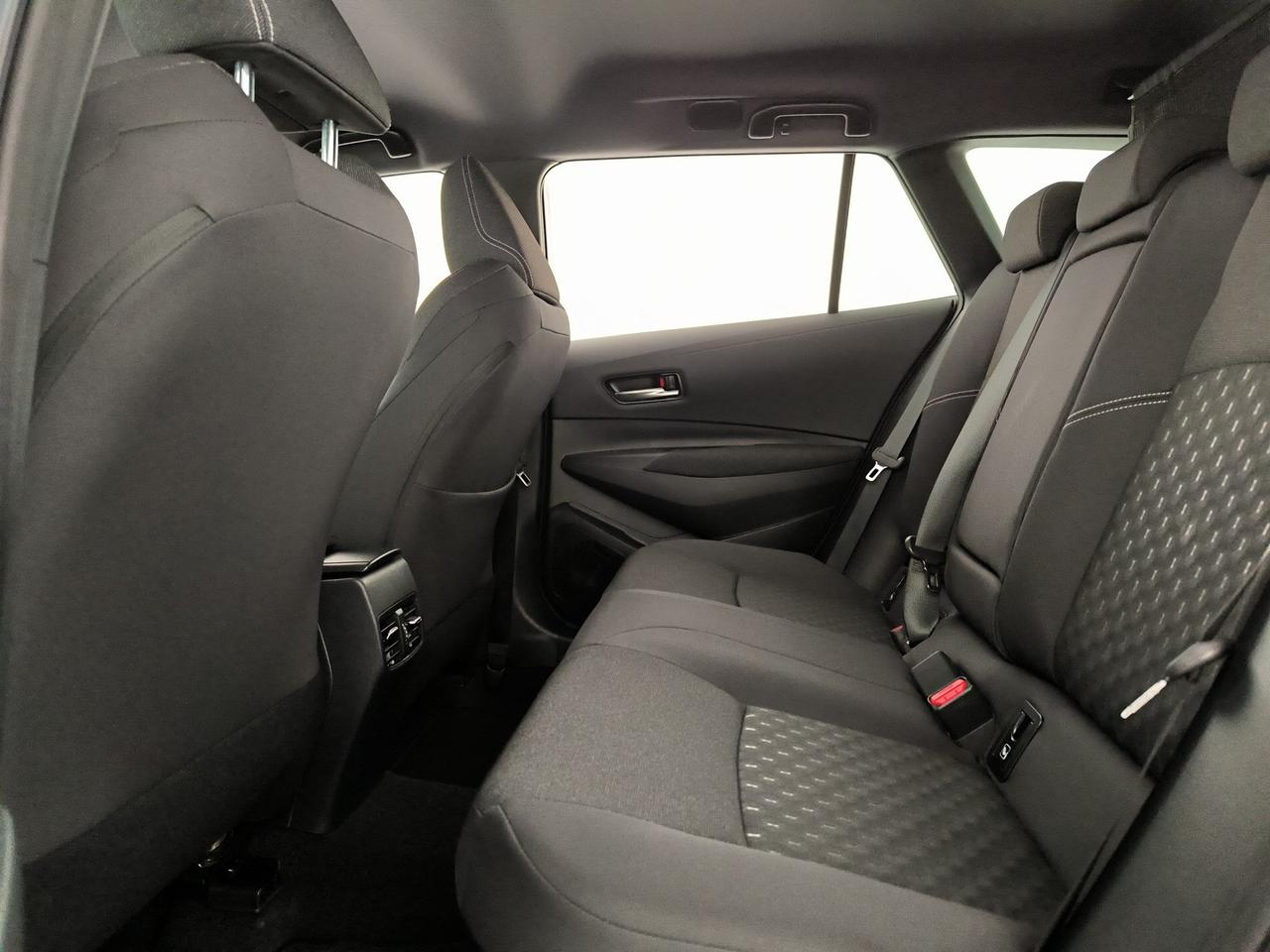 Toyota Corolla touring sports 2.0h active auto