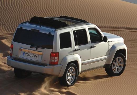 JEEP Cherokee IV 2008 - Cherokee 2.8 crd Limited dpf