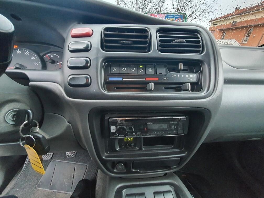 Suzuki Grand Vitara 1.6i 16V 4x4 3p. Cabrio GPL