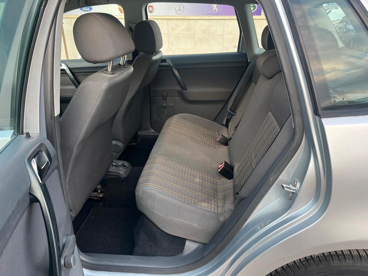 Volkswagen Polo 1.2/60CV 5p. Trendline