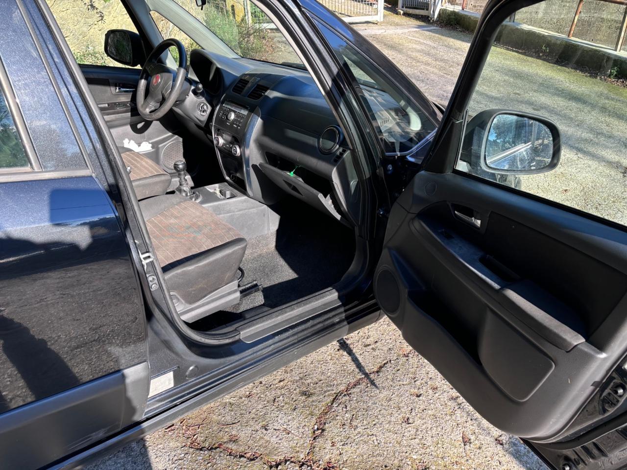 Fiat Sedici 2.0 MJT 16V DPF 4x4 Emotion