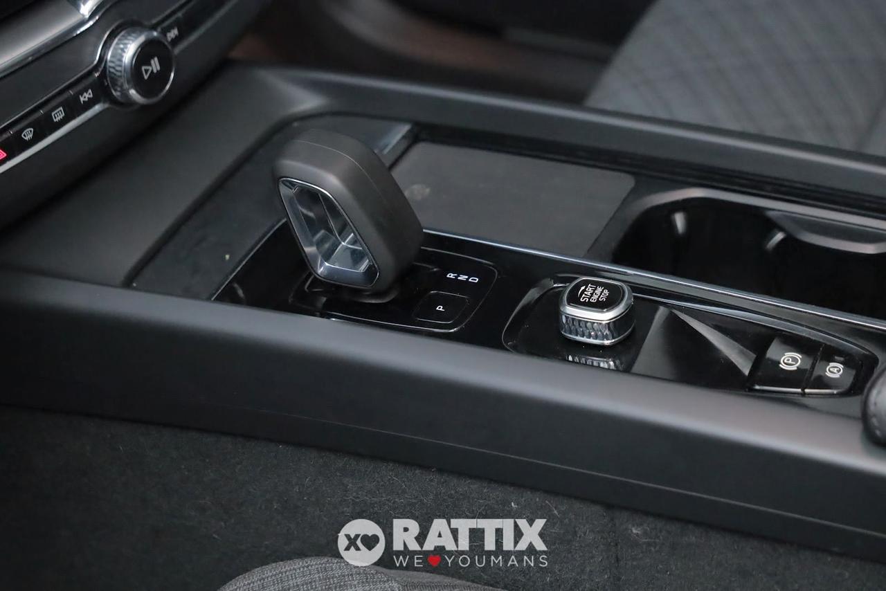 Volvo XC60 2.0 B4 Core AWD Auto