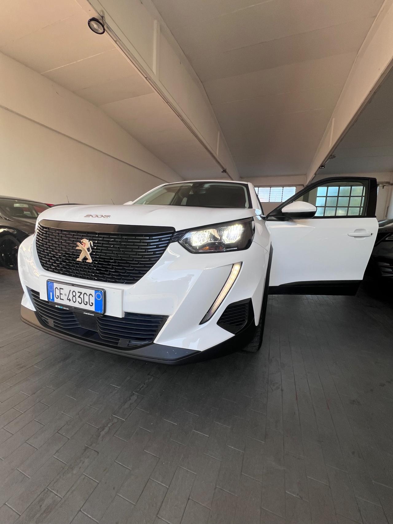 Peugeot 2008 PureTech 130 S&S EAT8 Allure