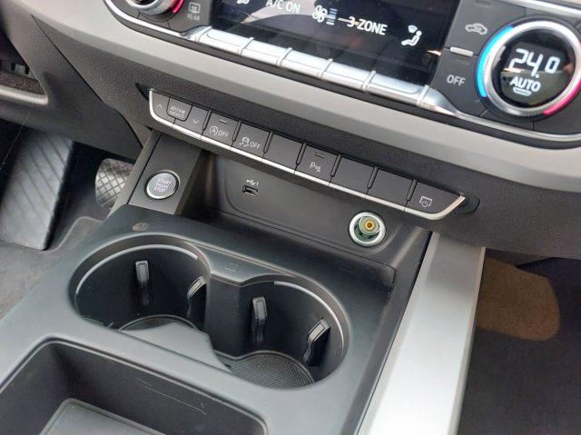 AUDI A4 Avant 30 hybrid TDI/136 CV S tronic Bus. Adv.