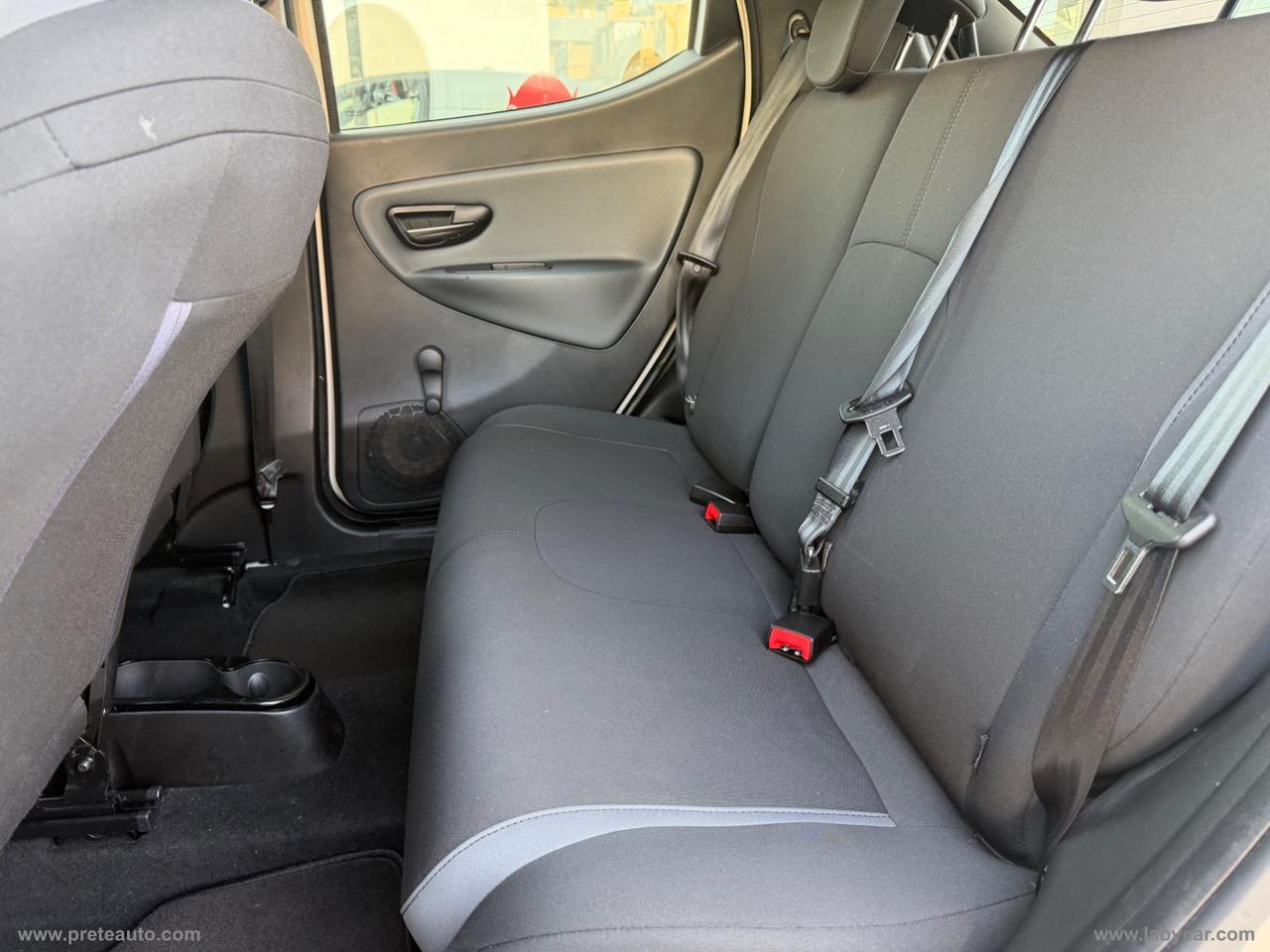 LANCIA Ypsilon 1.2 69 CV 5p. Silver