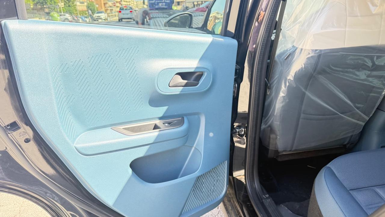 Fiat Grande Panda 1.2 Hybrid 110 CV S&S La Prima LED NAVI KAMERA PDC BLUETOOTH CERCHI 17 CAR PLAY