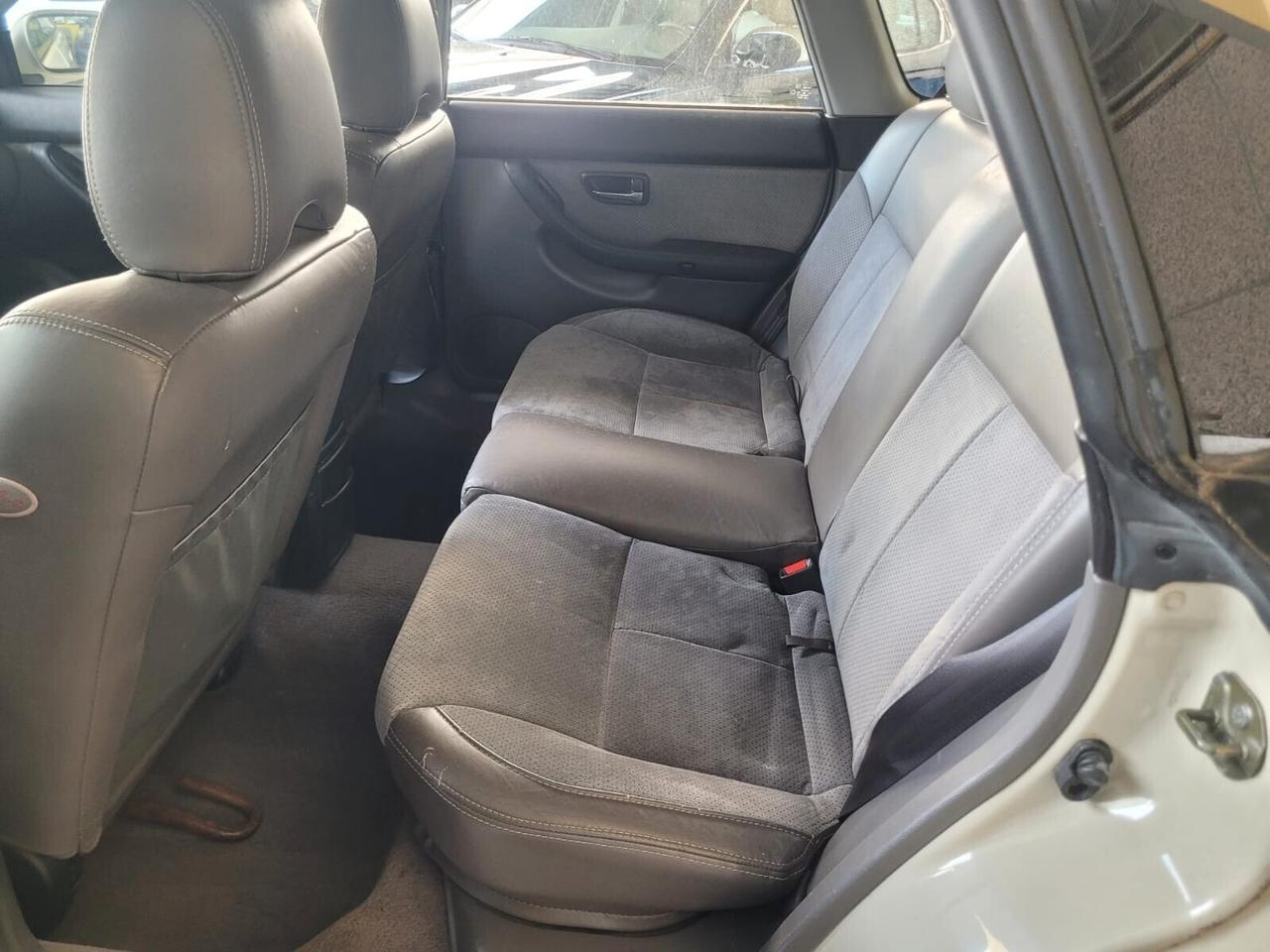 Subaru Legacy 2.5i 16V cat 4WD Outback