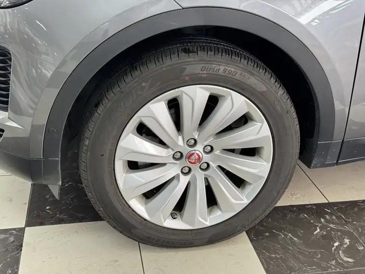 Jaguar E-Pace 2.0D 150 CV AWD aut. HSE