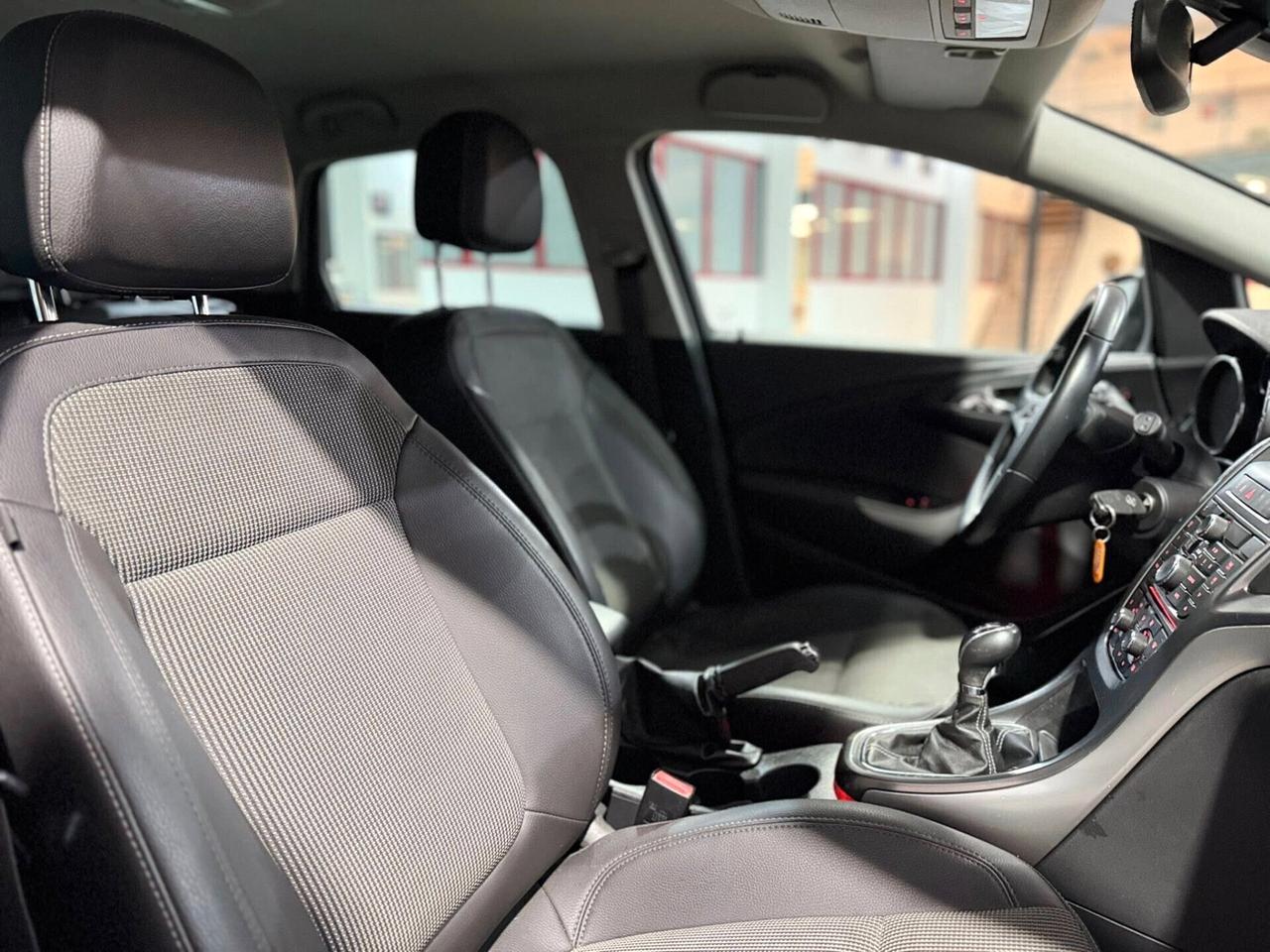 Opel Astra 1.7 Cdti 110cv cosmo tourer 2012