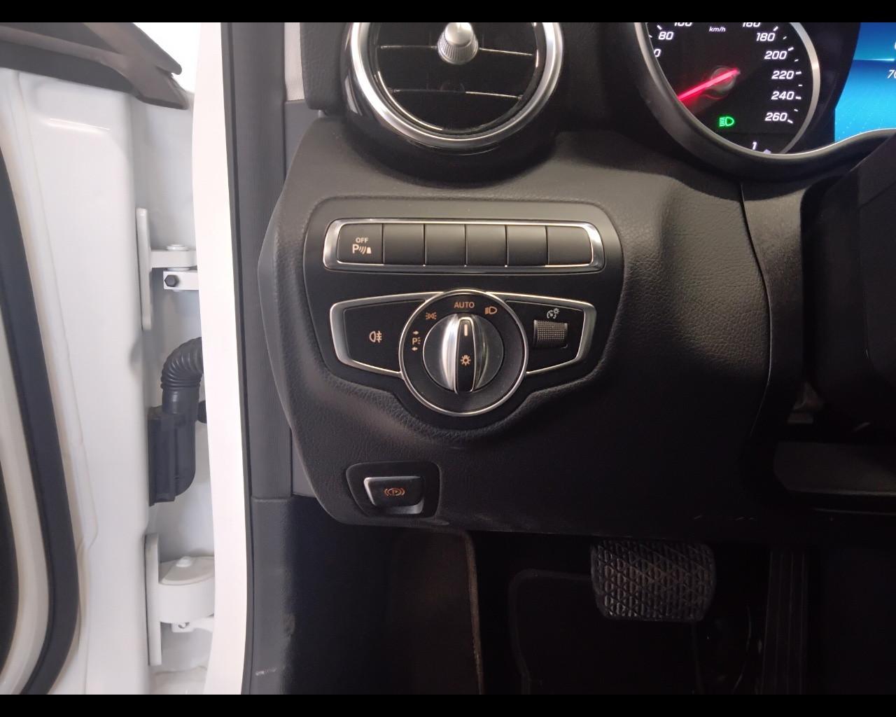 Mercedes-Benz Classe C-W205 2018 Berlina - C 220 d Sport auto