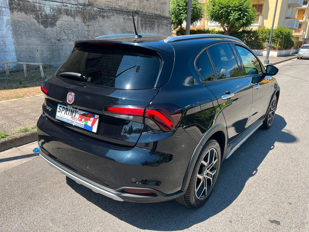 Fiat Tipo 1.6 Mjt S&S 5 porte Cross COKCPIT LED